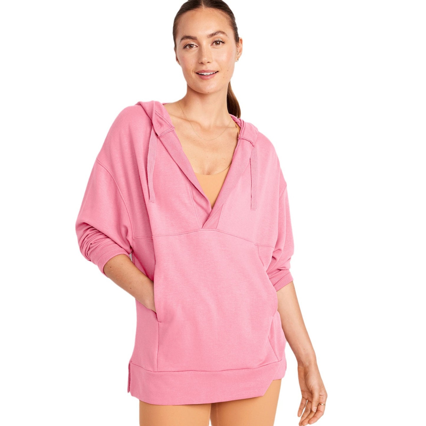 Dame afslappet hættetrøje med dyb V-hals og vide ærmer Stilla