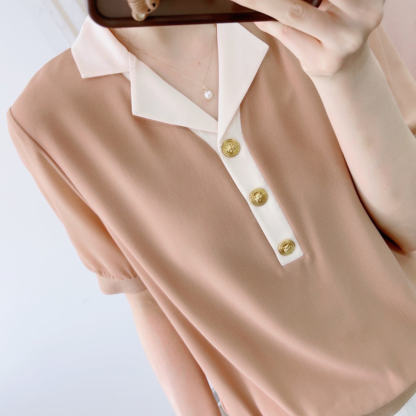 Dame Elegant Bluse med dekorative Knapper og iøjnefaldende Krave Stilla