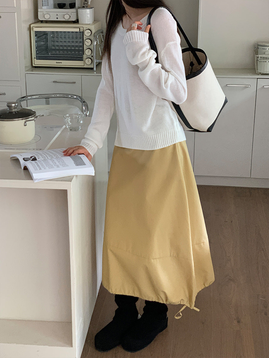 Dame afslappet midi-nederdel med justerbar gummibånd og sidelændesnøringsdetaljer Stilla