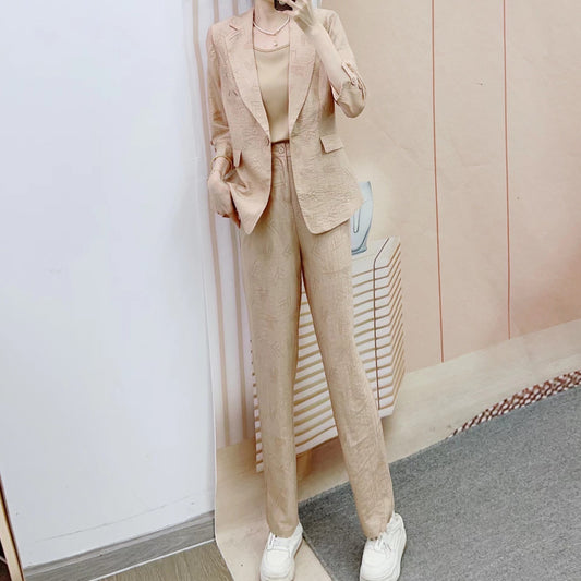 Dame Elegant Blazer-Bukser-Sæt med struktureret stof og moderigtig snit Stilla