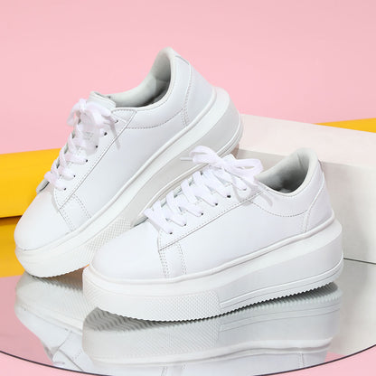 Dame Behagelige og fashionable Plateau-Sneakers Stilla