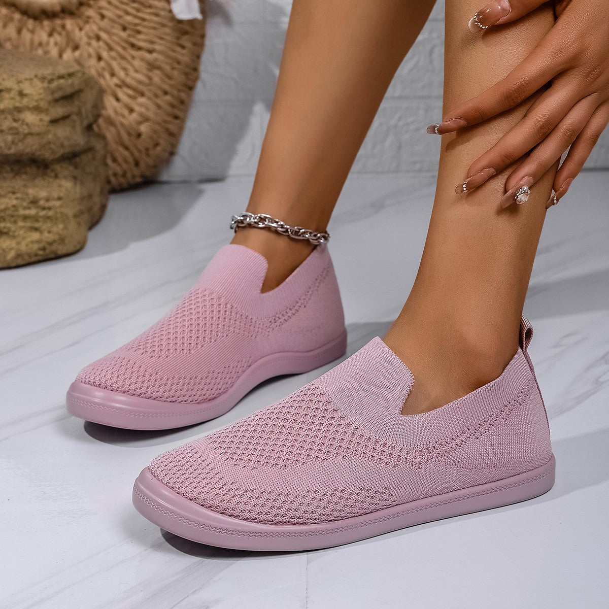 Dame Åndbare Slip-On Sneakers lavet af strækbart materiale Stilla