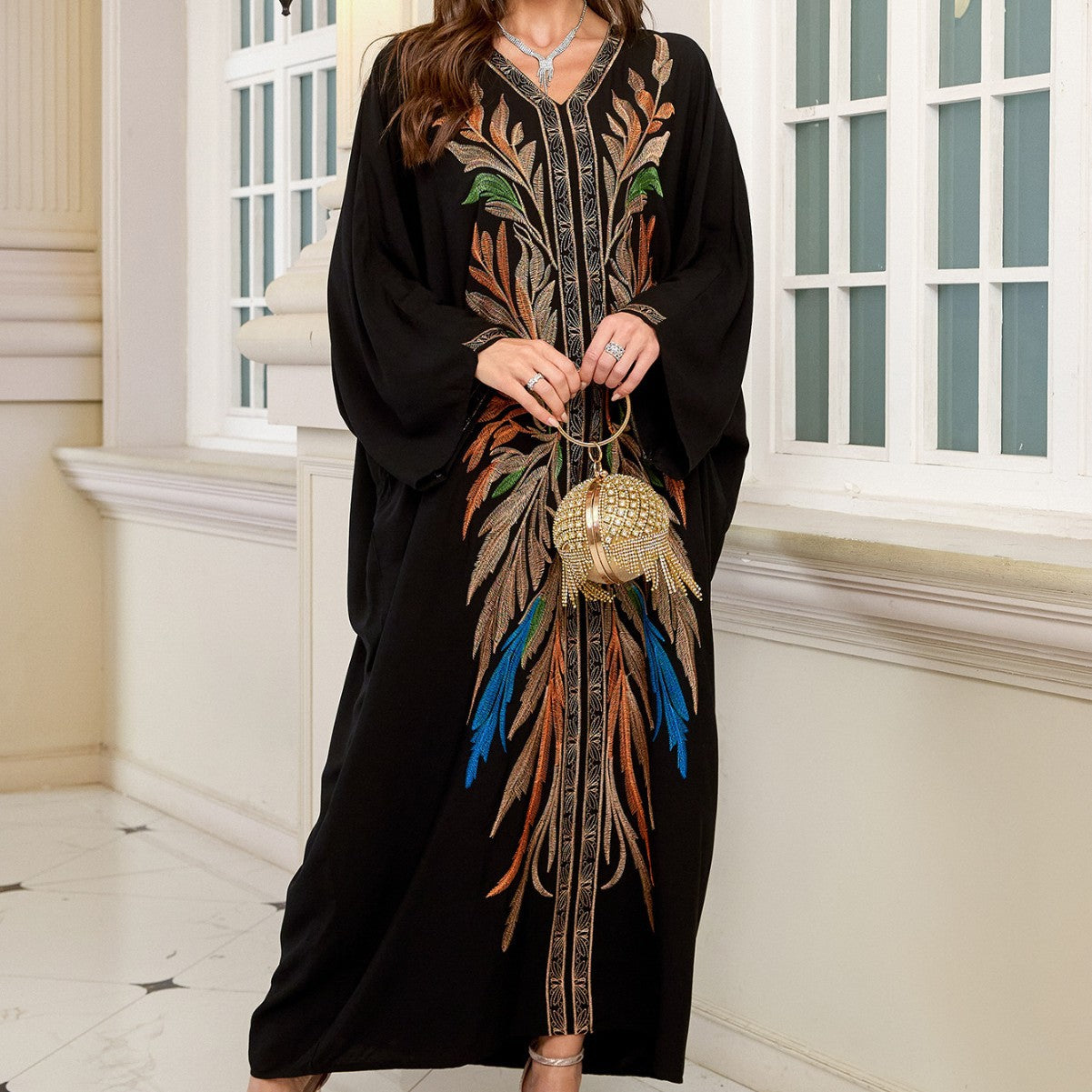 Dame Elegant broderet Kaftan med brede ærmer og V-udskæring Stilla