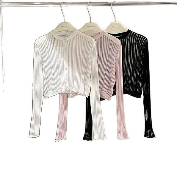 Dame Cropped Longsleeve med fin stribestruktur og elegant krave Stilla