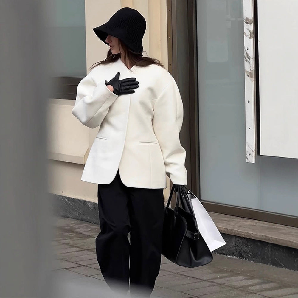 Dame afslappet blazer lavet af kvalitetsmateriale Stilla