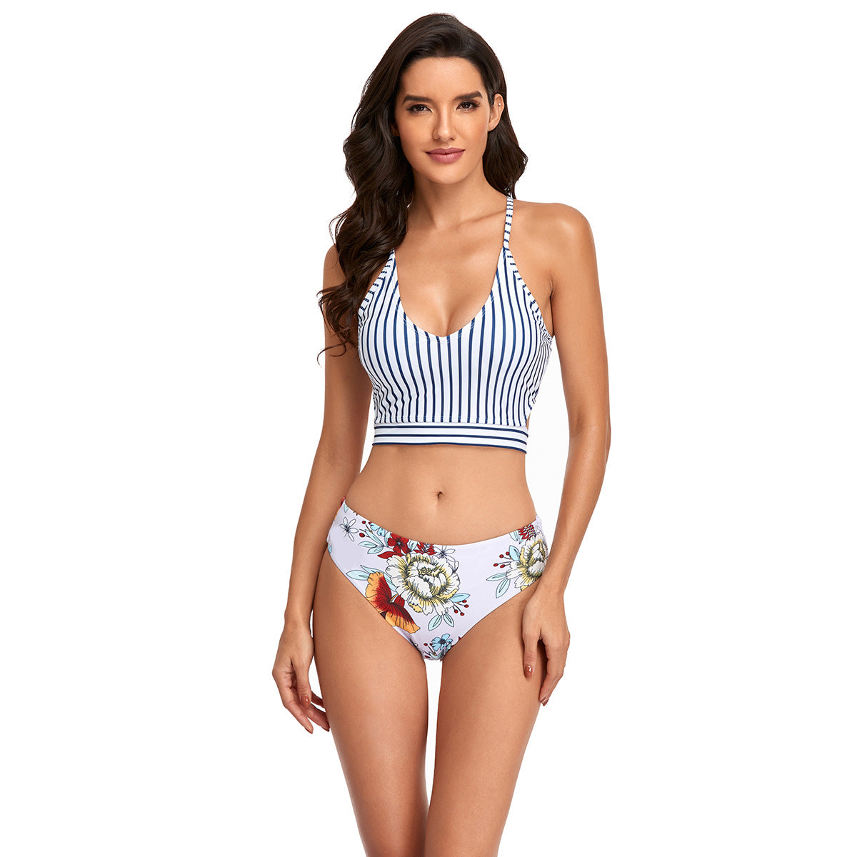 Dame bikini sæt med moderigtigt crop-top og højt skårne trusser Stilla