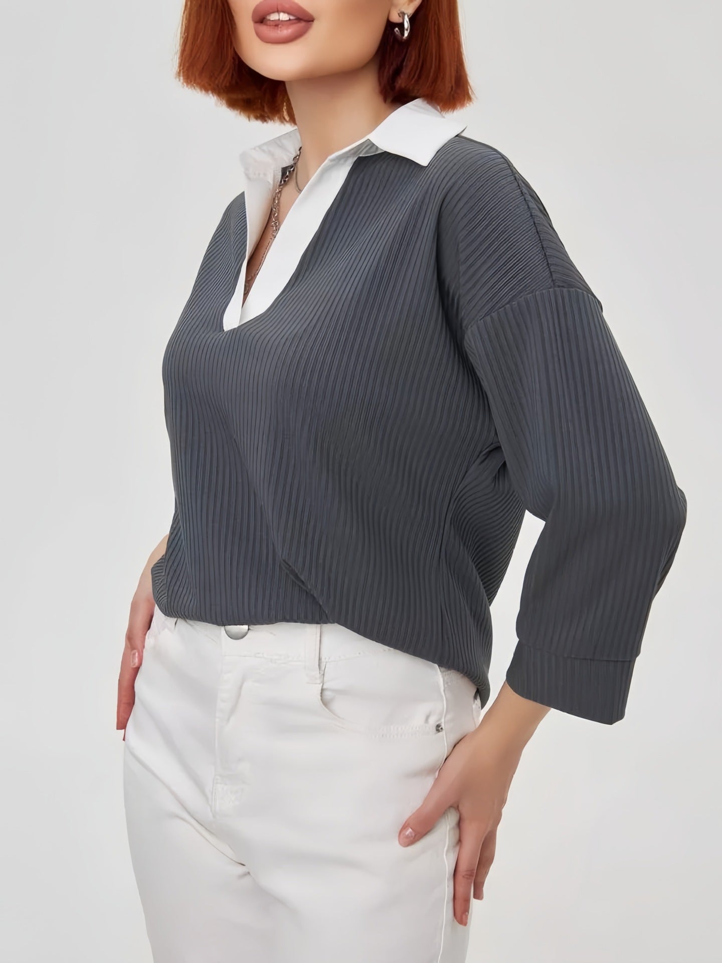 Dame Elegant Bluse med flot Krave og fine Ribbestruktur Detaljer Stilla