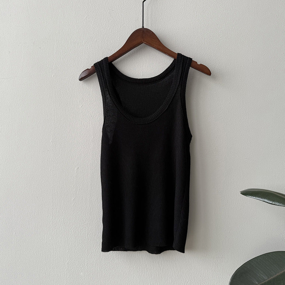 Dame afslappet ribbet t-shirt med brede stropper og komfortabel pasform Stilla