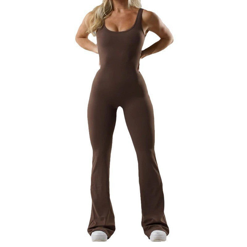 Dame figurtilpasset jumpsuit med vidde ben og moderne stropper Stilla