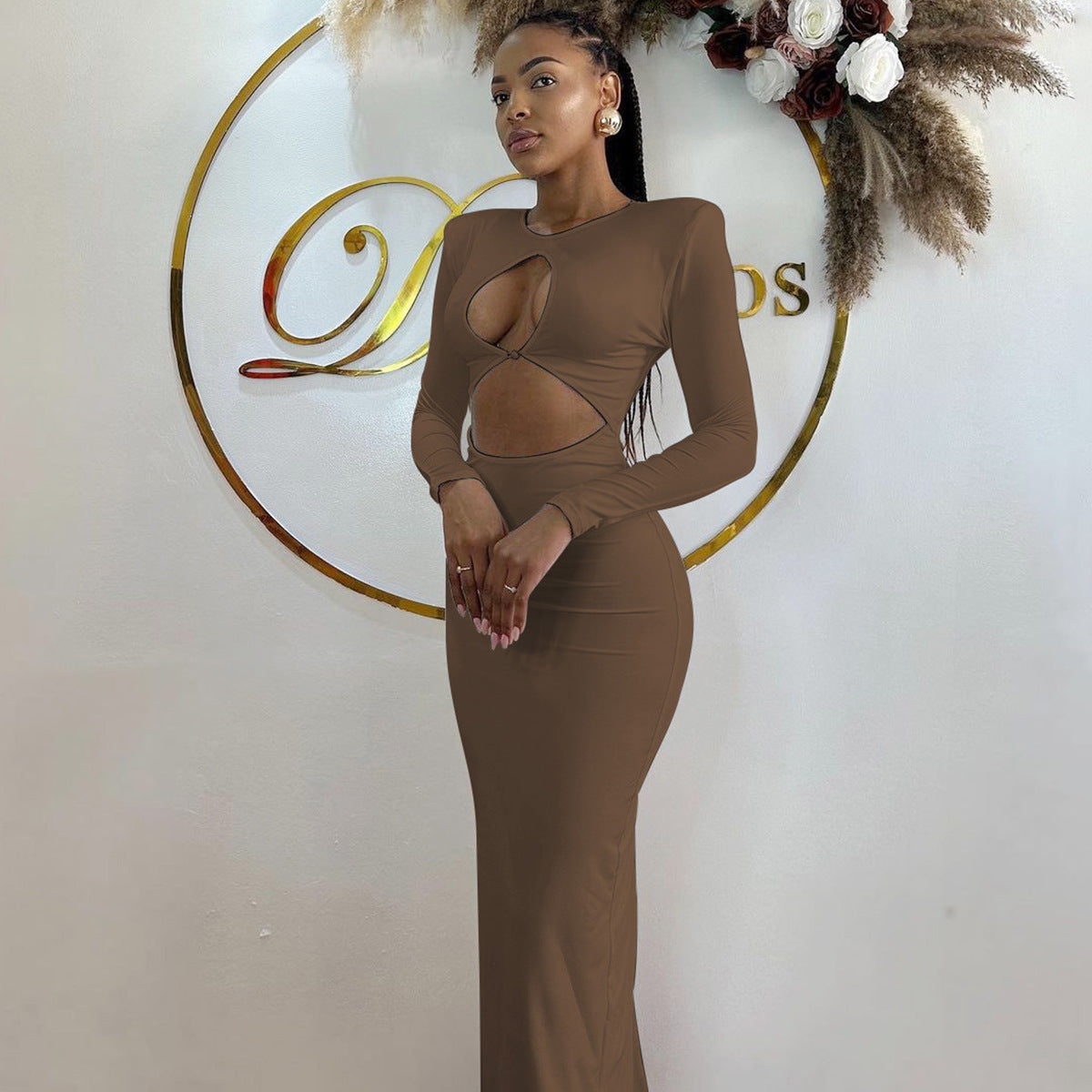 Dame elegant Bodycon-kjole med cut-out-detaljer og lange ærmer Stilla