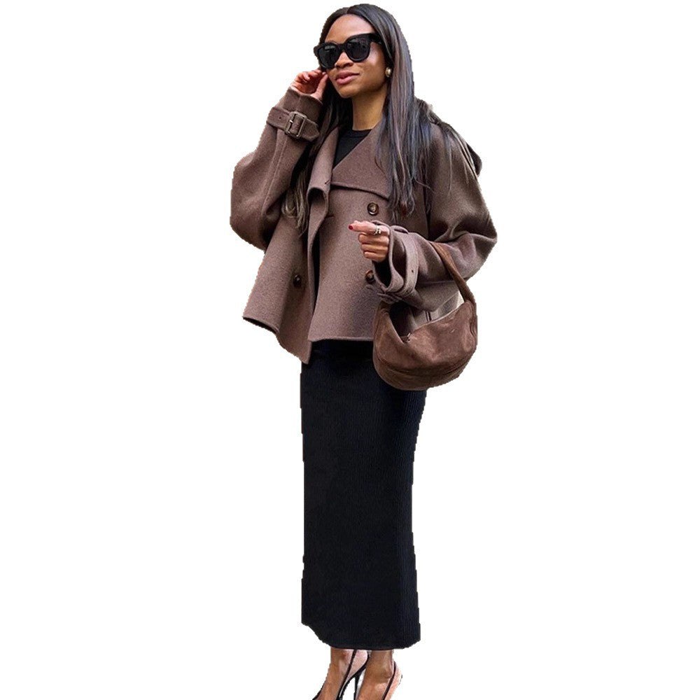 Dame afslappet oversized jakke med dobbelt knaplukning og bred revers Stilla