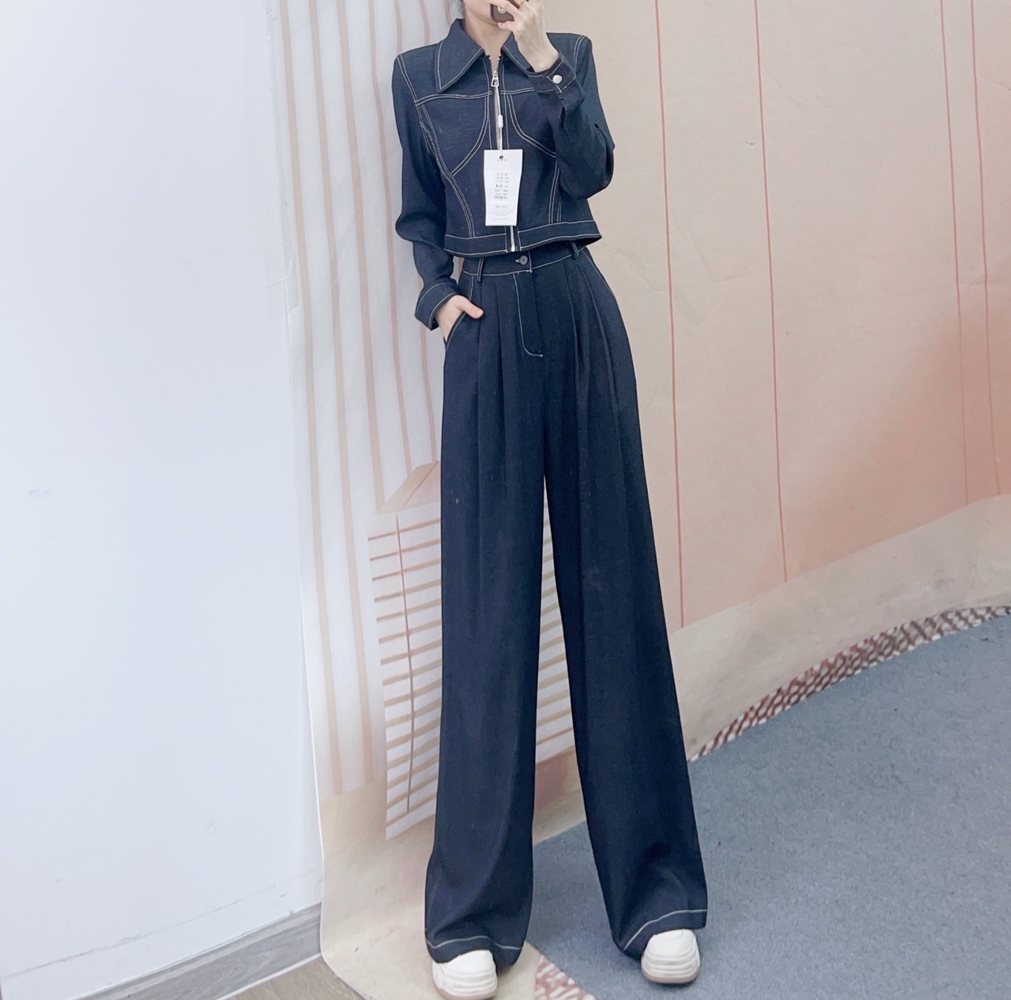 Dame elegant jumpsuit med cropped jakke og bredt ben Stilla