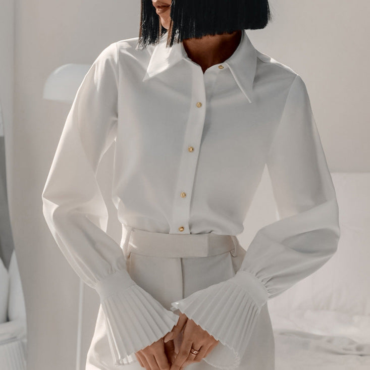 Dame elegant Bluse med plisserede ærmer og knaplukning Stilla