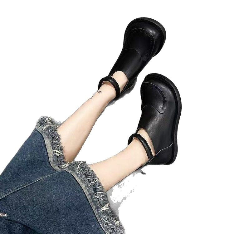 Dame afslappede støvletter med elegant rem og dæmpende sål Stilla