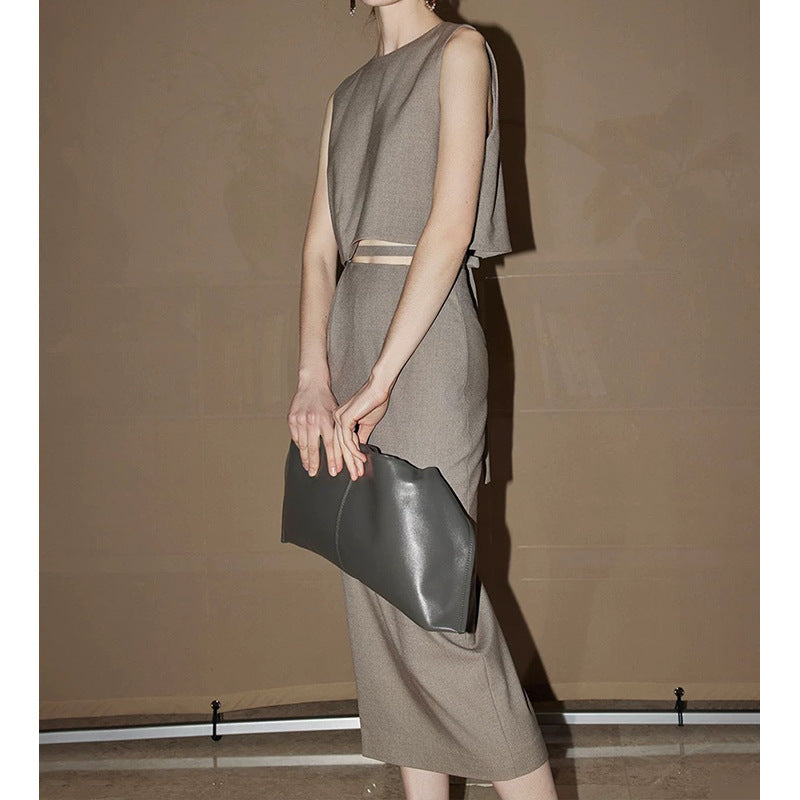 Dame elegant blyantskjole med taljeret silhuet og moderne snit Stilla