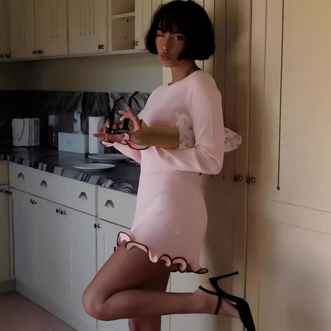 Dame afslappet minikjole med elegante flæsedetaljer Stilla