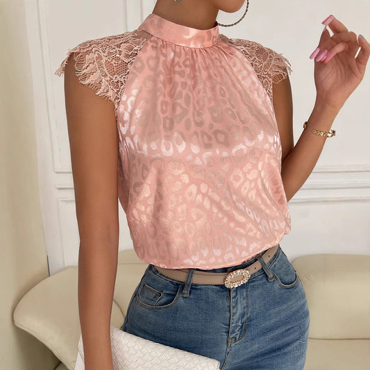 Dame dameskjorte med spidsærmer og skinnende leopardmønster Stilla