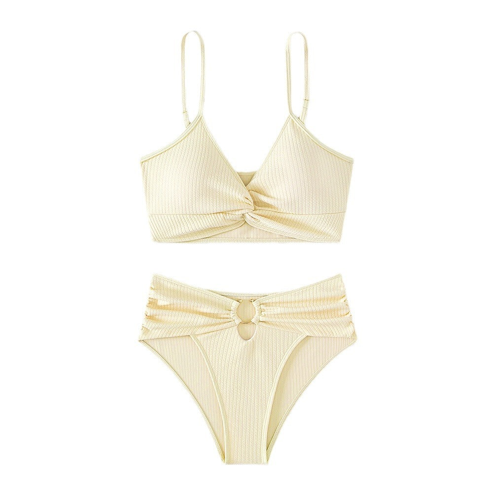 Dame Bikini-sæt med innovativt indpakningsdesign og moderne ringdetalje Stilla