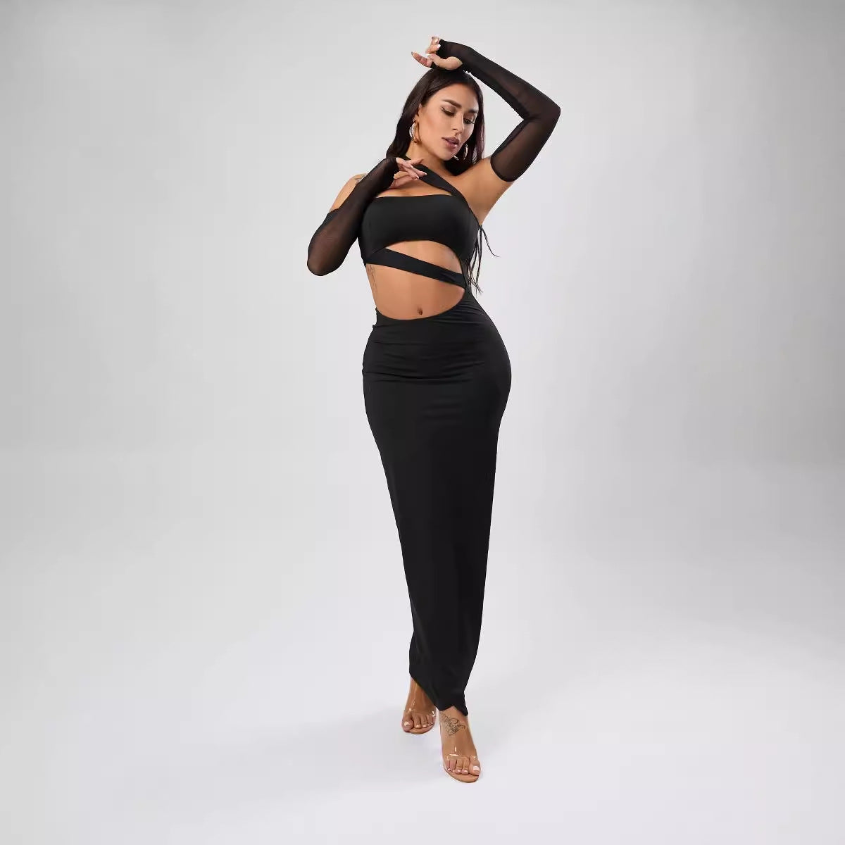 Dame Cut-Out Maxikjole med lange ærmer og vikledetaljer Stilla