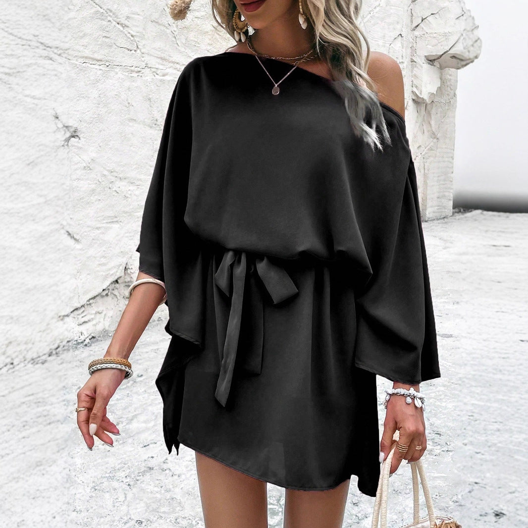 Dame afslappet omslagskjorte med asymmetrisk design og taljebælte Stilla