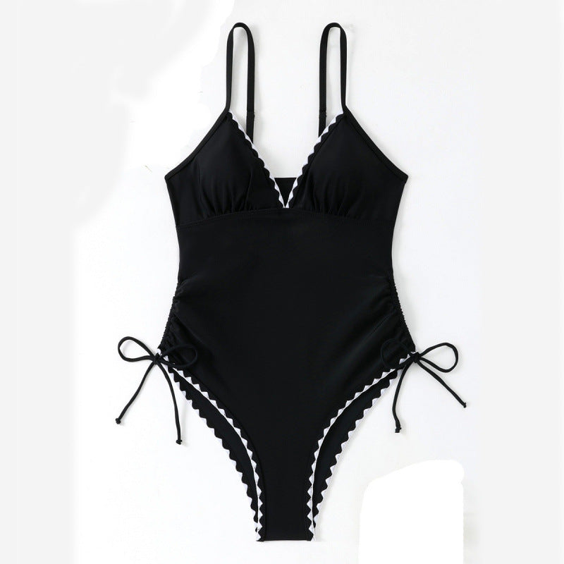 Dame elegant badedragt med justerbare stropper og rynkning Stilla