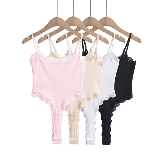 Dame Spids Bodysuit med fine Ruffle detaljer og justerbare stropper Stilla