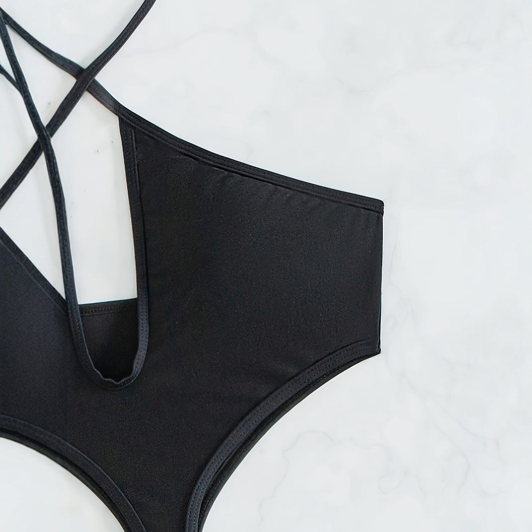 Dame Cut-Out Badedragt med spændende V-udskæring og elegant snøring Stilla