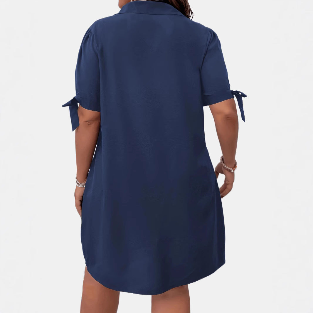 Dame afslappet skjortekjole med korte ærmer og praktiske knapdetaljer Stilla