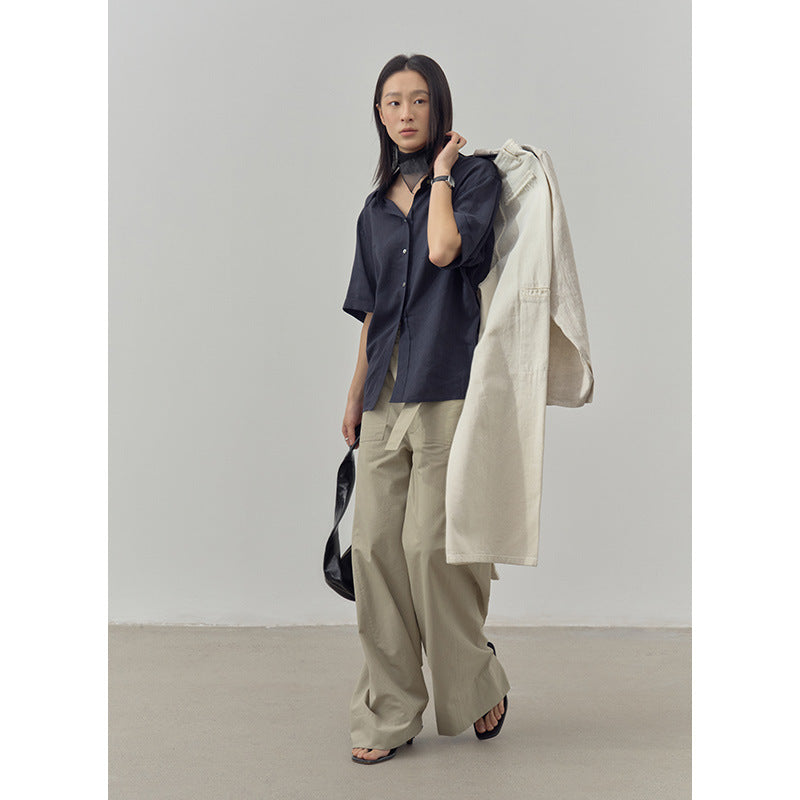 Dame afslappet kortærmet skjorte med oversized snit og brystlomme Stilla