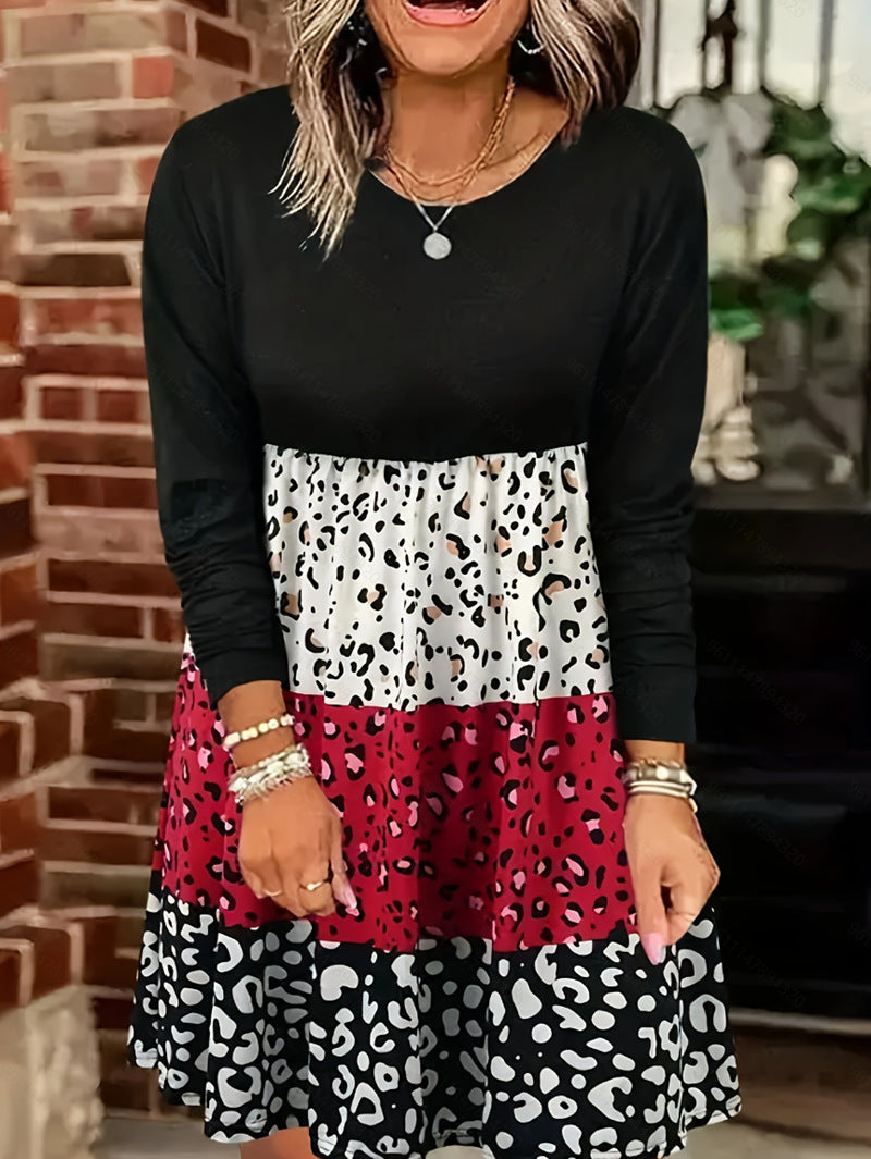 Dame afslappet kjole med farverigt dyremønster og lange ærmer Stilla