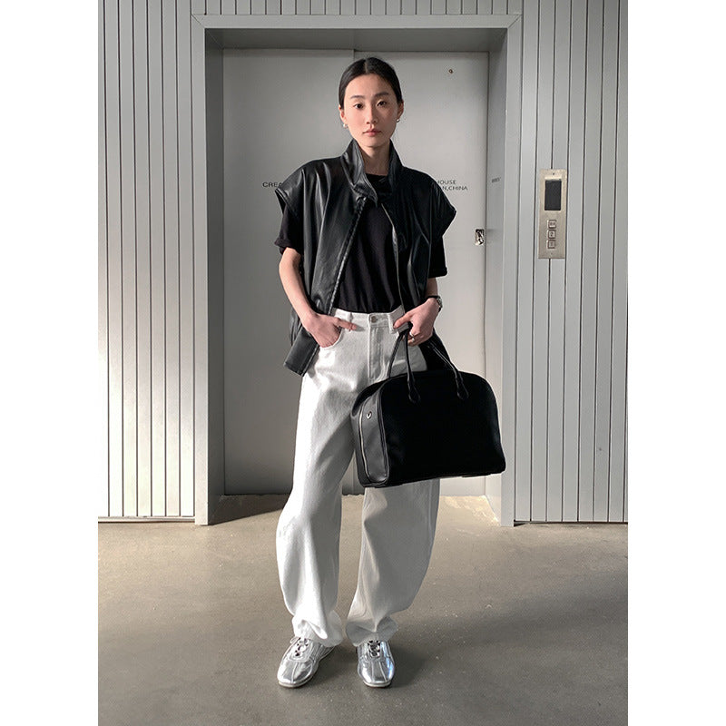 Dame afslappet kunstlæderveste med høj krave og sidelommer med lynlås Stilla