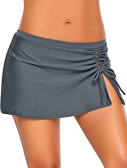 Dame Modische Badeshorts med siden Raff-detail Stilla