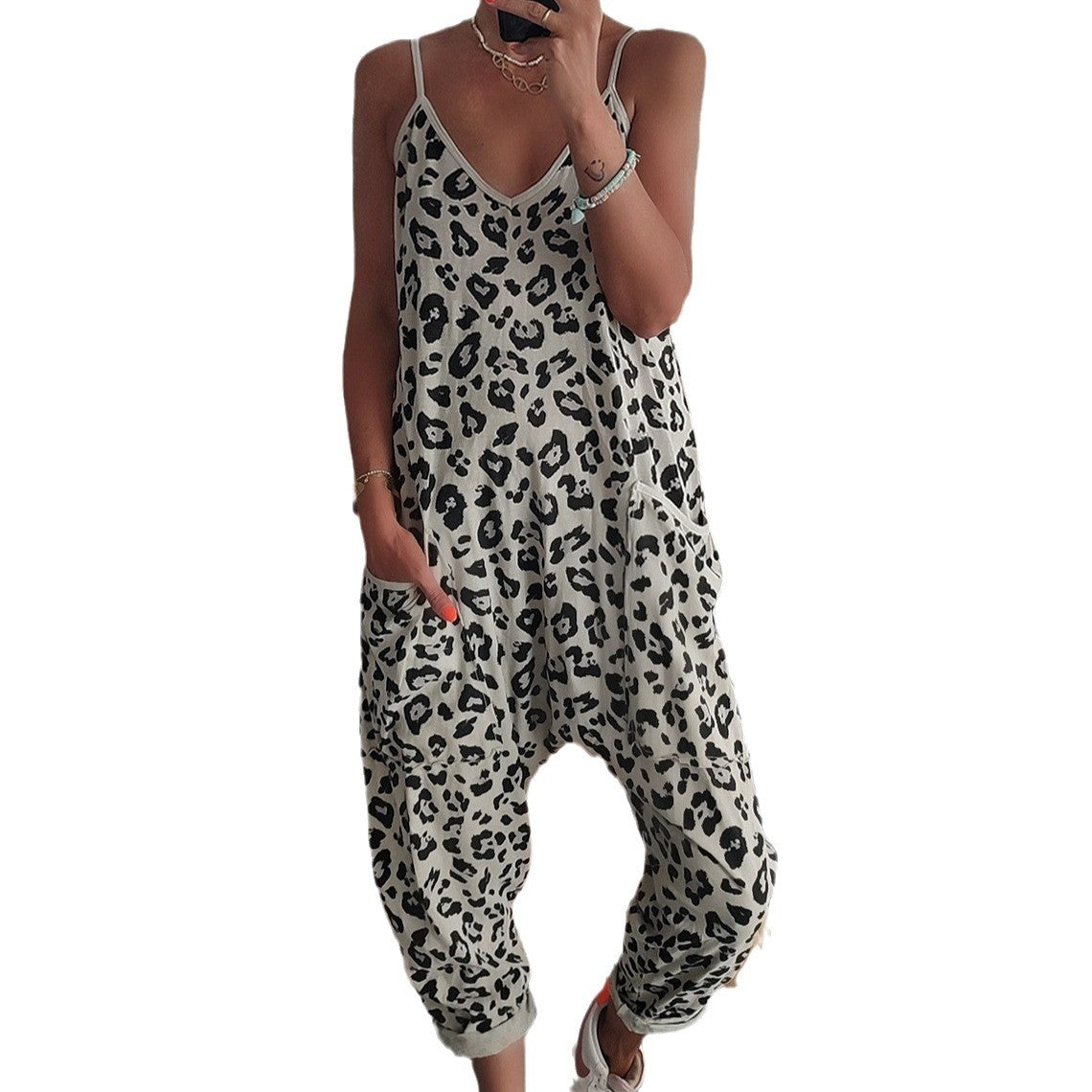Dame jumpsuit med afslappet leopardmønster og praktiske lommer Stilla