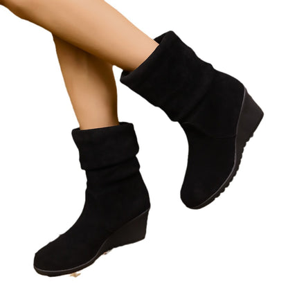 Dame Wedge-støvler med komfortabelt folder-design og robust profil Stilla