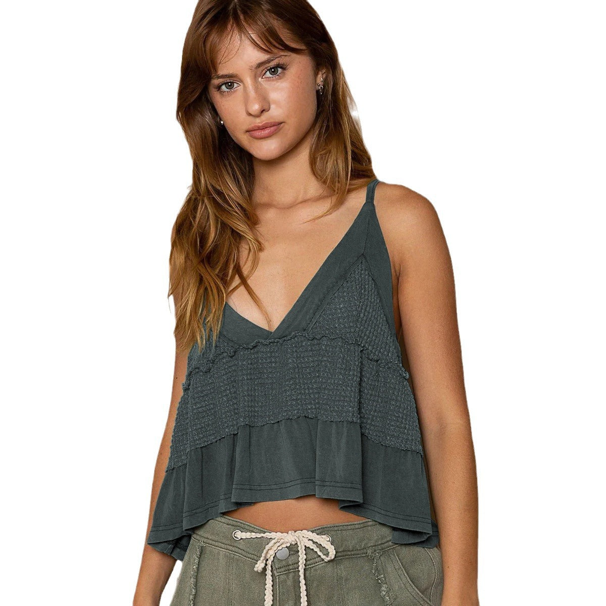 Dame afslappet flæse-top med V-udskæring og justerbare spaghettistropper Stilla