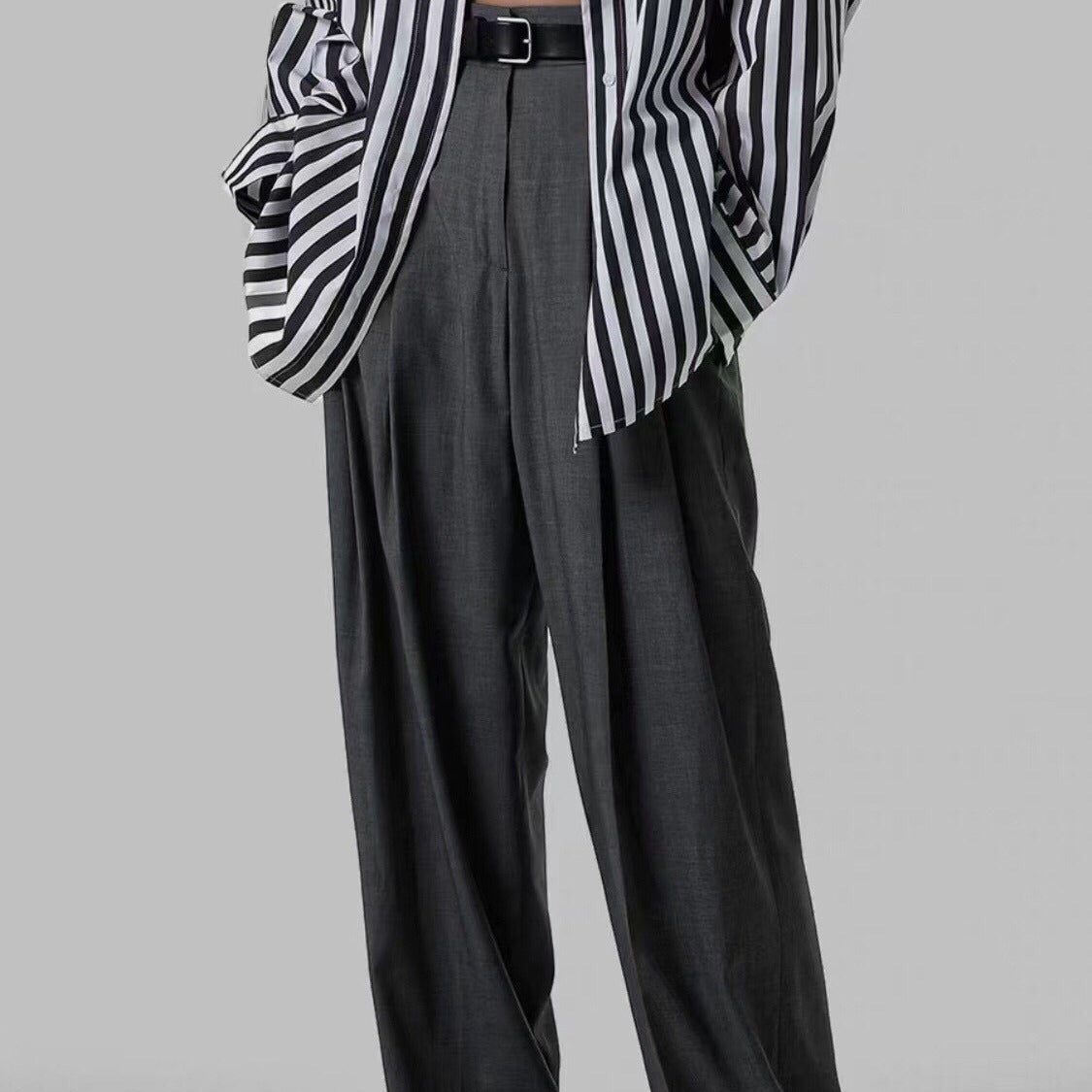 Dame elegant High-Waist plisserede bukser lavet af kvalitetsmateriale med behagelig pasform Stilla