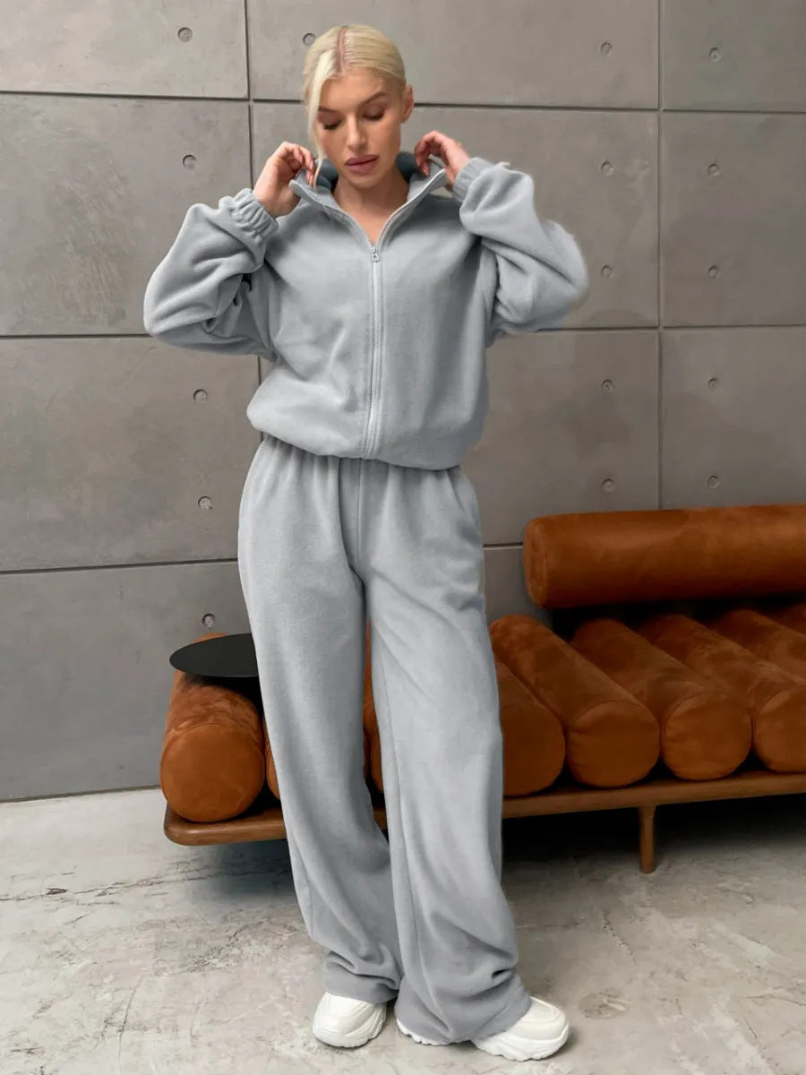 Dame Elegant fleece træningssæt med høj krave og bredt ben Stilla