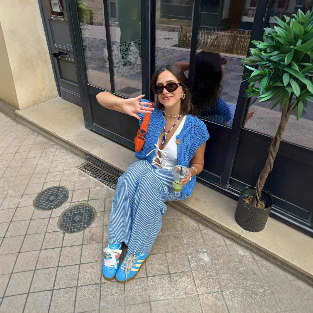 Dame strik-vest med elegant mønster og afslappet skæring Stilla