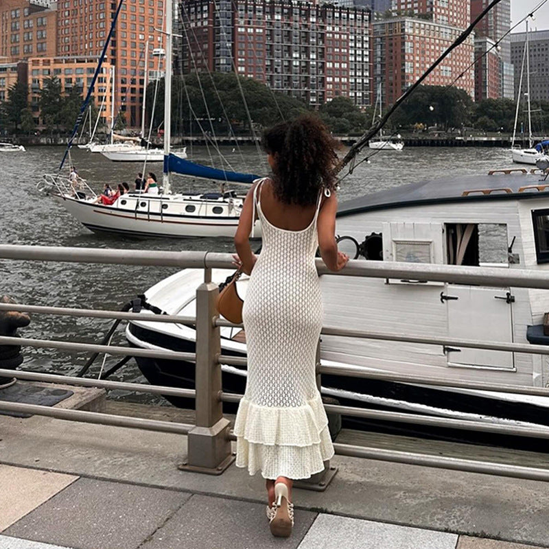 Dame elegant hækle kjole med voluminøs kant og smal silhuet Stilla