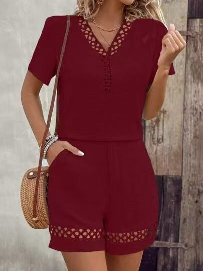 Dame Jumpsuit med dekorativt Cut-Out og elegant udfoldning Stilla