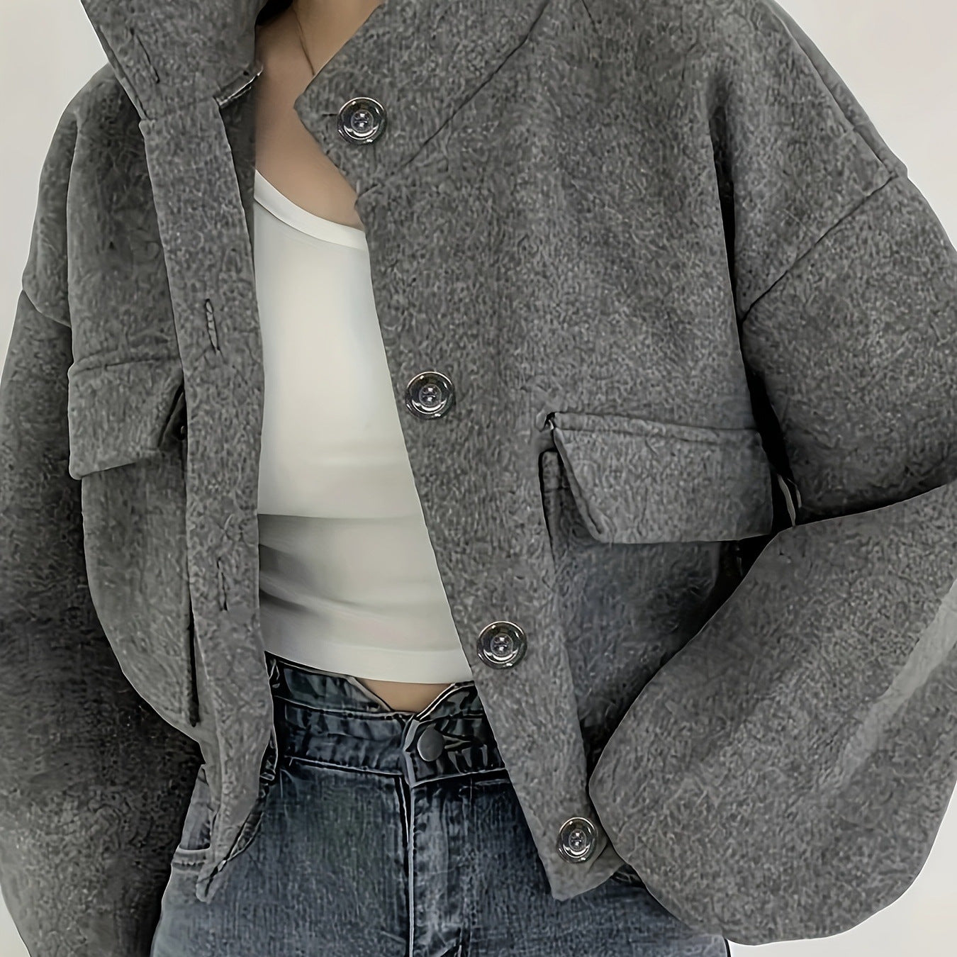 Dame cropped jakke med struktureret overflade og praktiske lommer Stilla