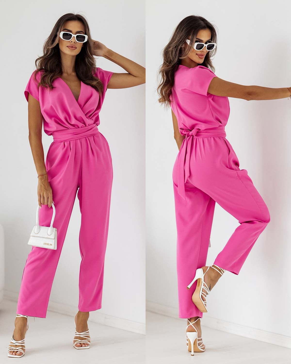 Dame jumpsuit med elegant indpakningsdesign og flydende snit Stilla