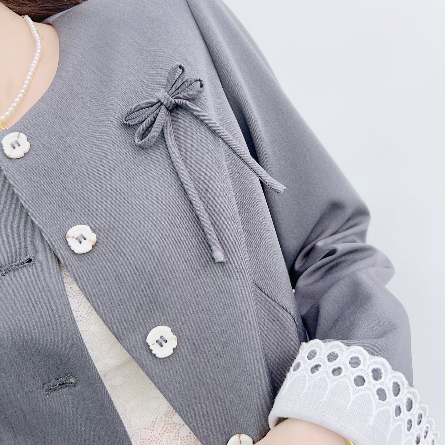 Dame elegant blazer-buks-sæt med dristige detaljer og høj kvalitet forarbejdning Stilla