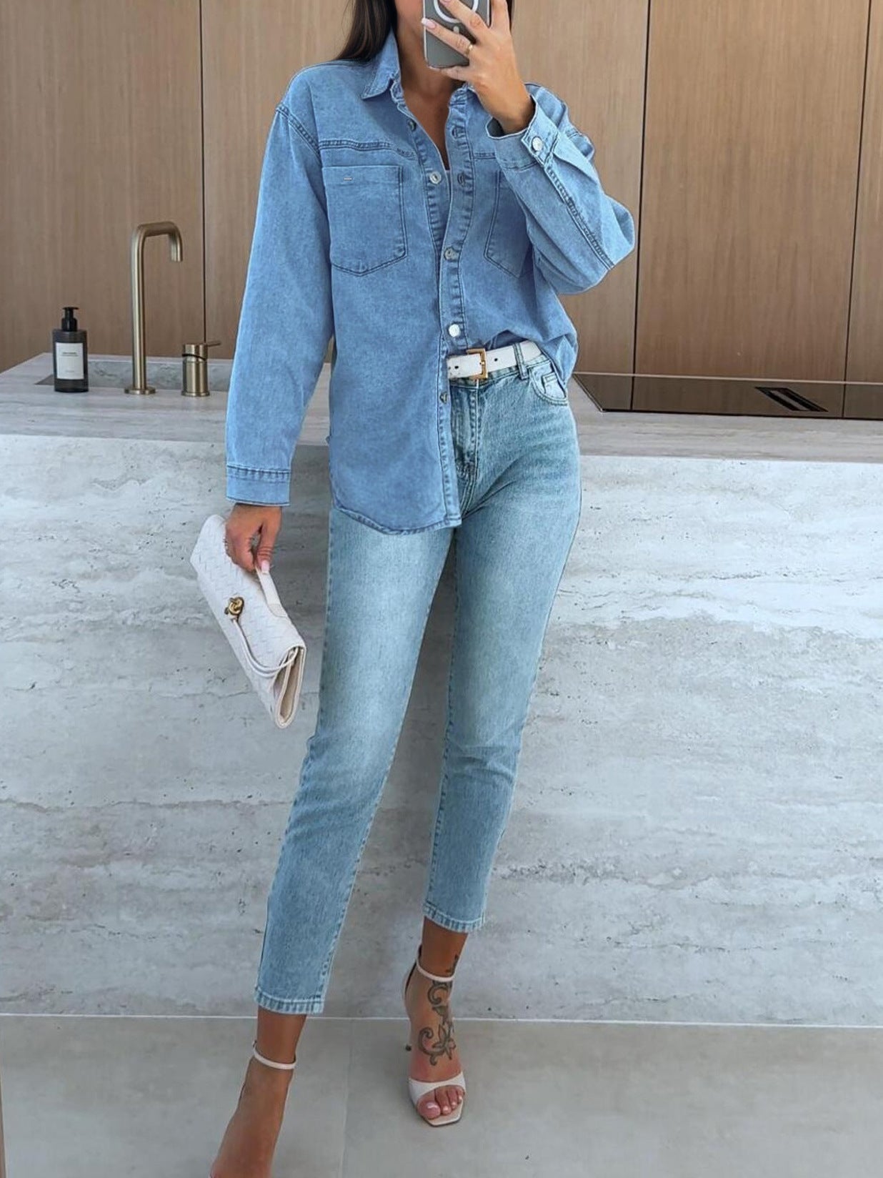 Dame afslappet denimbluse i oversized stil med lommer Stilla