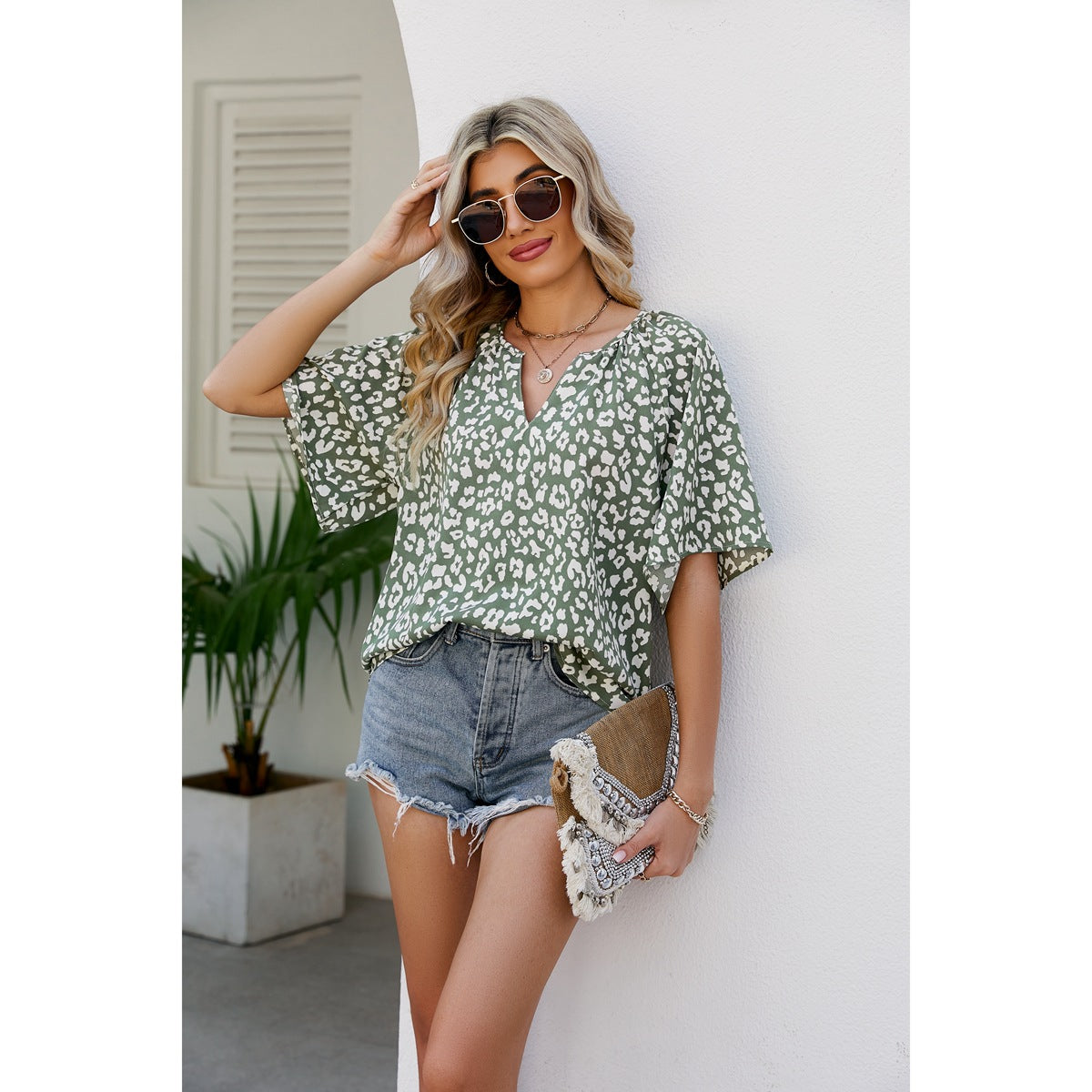 Dame afslappet kortærmet bluse t-shirt med iøjnefaldende leopardmønster Stilla