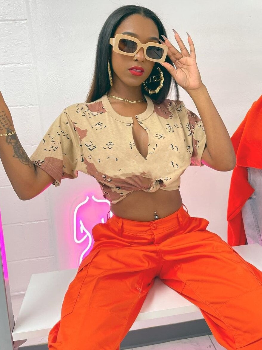 Dame cropped skjorte med kreativt design Stilla