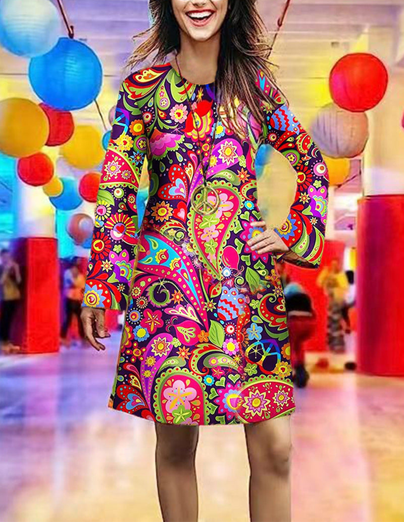 Dame afslappet Boho-kjole med bellende ærmer og farverigt blomsterprint Stiila