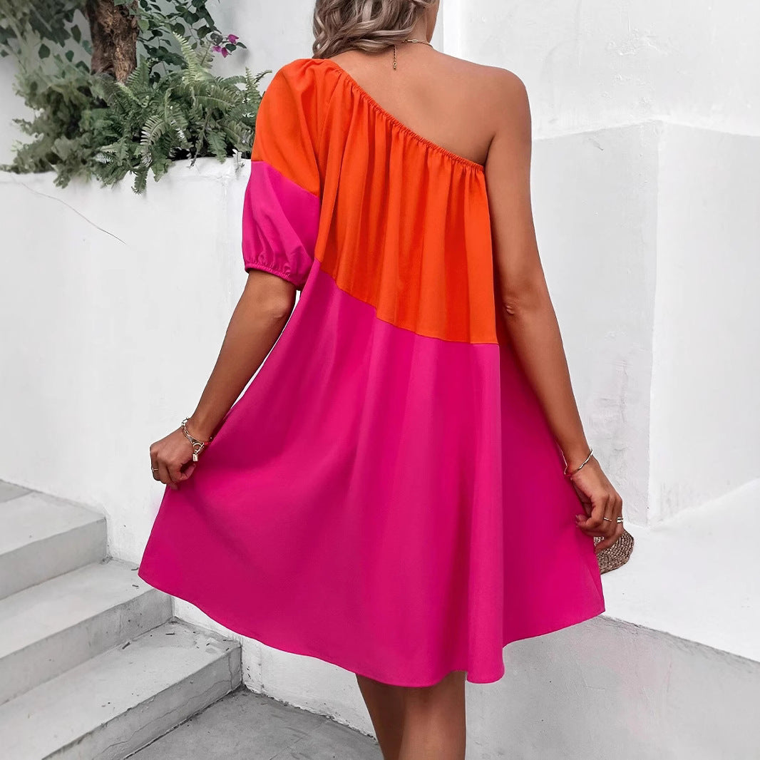 Dame afslappet strandkjole med asymmetrisk skæring og farvet blokdesign Stilla