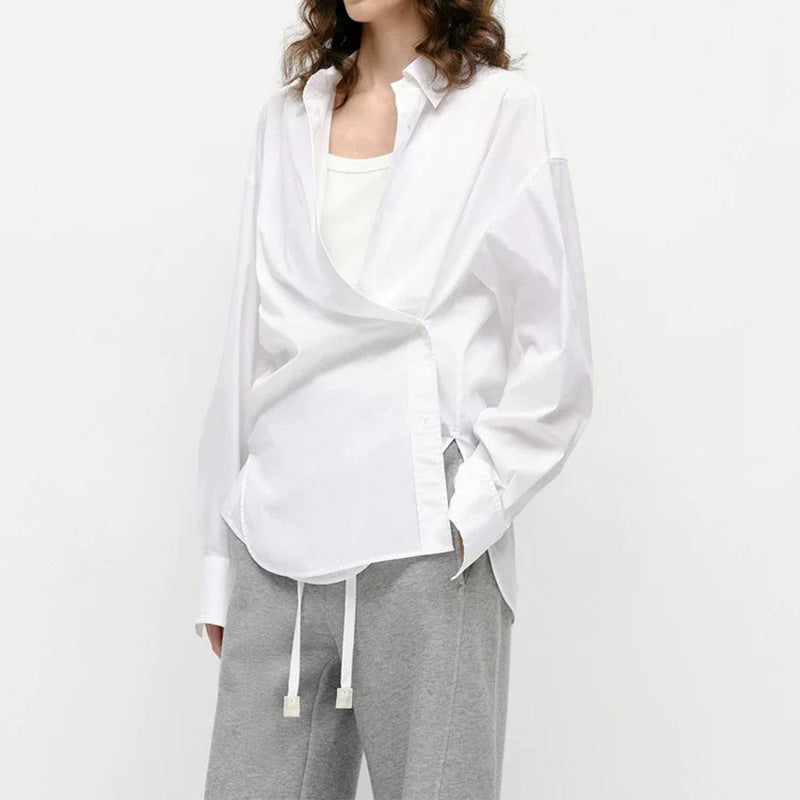 Dame afslappet skjorte med asymmetrisk snit og elegante detaljer Stilla