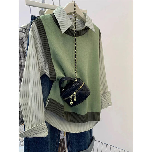 Dame afslappet pullover med moderne skjorteunderdel og stilfuld snit Stilla